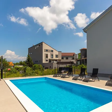 Stunning In With House Sea View Vrbnik (Primorje-Gorski Kotar)