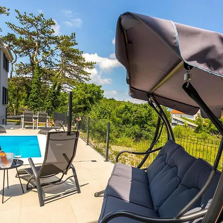 Appartamento Stunning In With House Sea View
