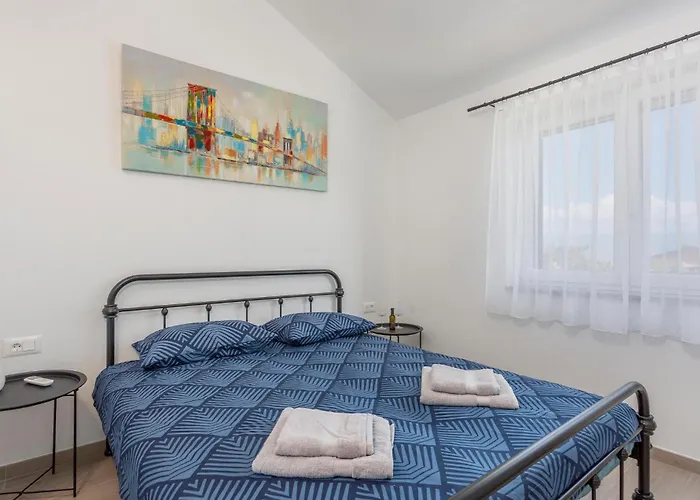 Awesome In With Wifi Appartement Vrbnik (Primorje-Gorski Kotar)
